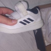 Кожени маратонки Adidas, снимка 3 - Детски обувки - 42814315