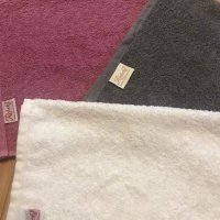 Висококачествени кухненски кърпи комплект от три цвята ♥️, снимка 2 - Хавлиени кърпи - 38857765
