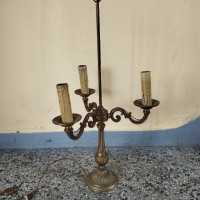 Стара настлона лампа тип свещник, снимка 1 - Настолни лампи - 44569083