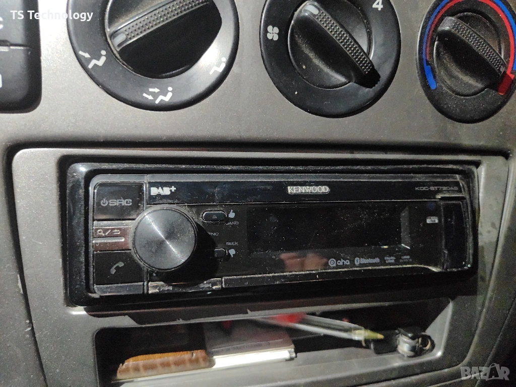 Най-висок клас KENWOOD KDC-BT73DAB Bluetooth / USB / AuX / CD / MP3, снимка 1
