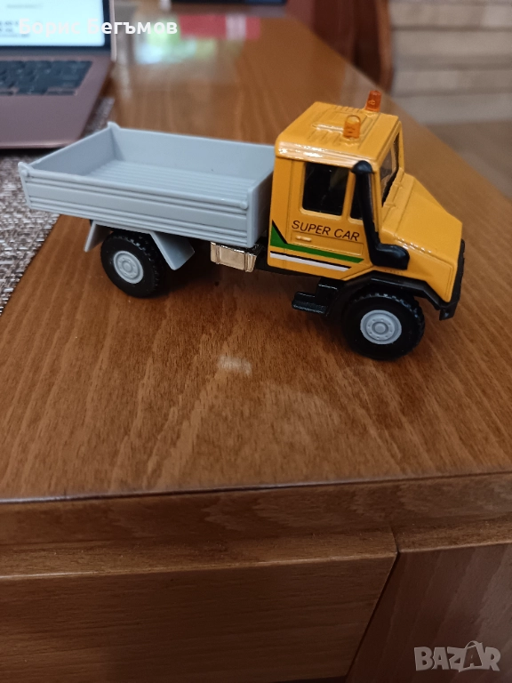 Метално камионче Welly  1:34, снимка 1