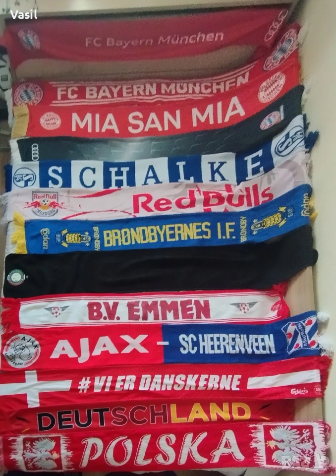 Шалове на Байерн, Интер, Юве, Шалке, Аякс, Брьондби, Емен, Залцбург, Белгия, Германия, Дания, Полша, снимка 1
