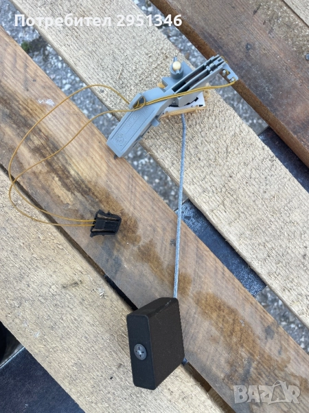 Нивомер гориво поплавък BMW E65 6756257, снимка 1