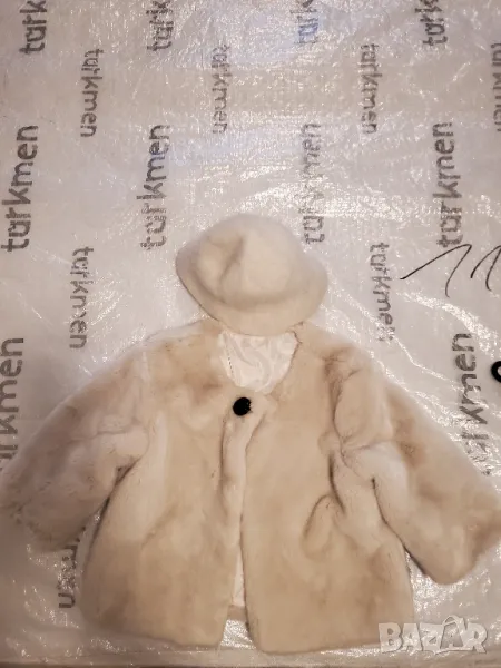 Шикозно пухено дамско патенце и шапка, снимка 1