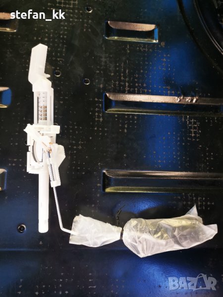 Бензиномер в резервоара на Фолксваген Голф 3 VW Golf 3 бензиномер в резервоар нов, снимка 1