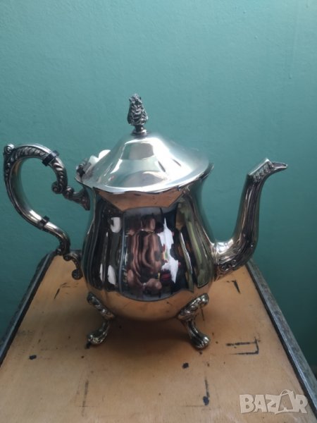 постребрен метален чайник, снимка 1