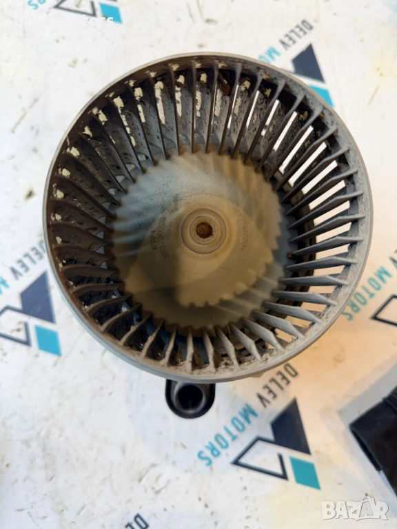 5P3730100 моторче за вентилатор парно от Dacia Dokker 1.6i, 109 ph., 5sp., 15 000 km, 2021, euro 6D, снимка 1