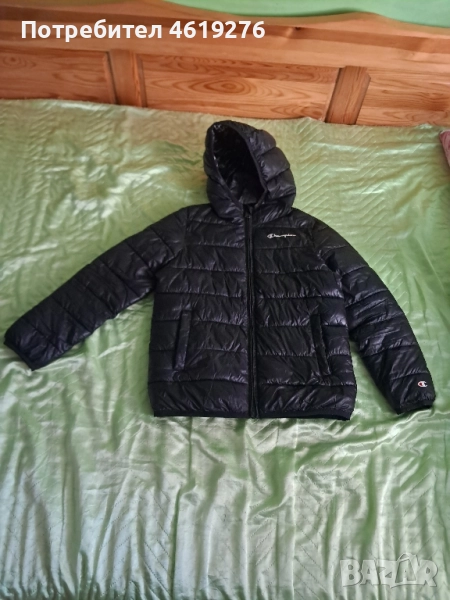 Оригинално Детско Яке на Champion за 9/10 годишни , снимка 1