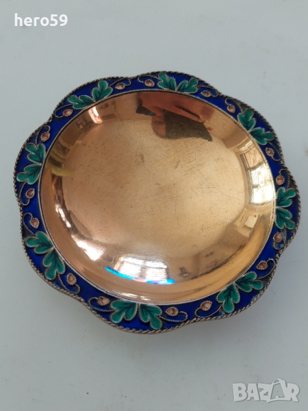 СССР-сребърна позлатена чинийка с емайл-сребро 916, снимка 1