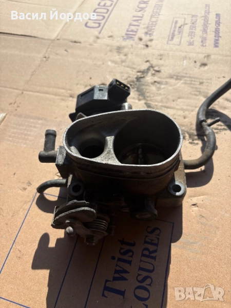 Дроселова Клапа Ауди 80 Б4 2.0 115 АБК / 037 907 385 H / Audi 80 B4 / Дросел за 2.0 115, снимка 1