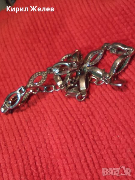 СКЪПОЦЕННА ДИЗАЙНЕРСКА АРТ ГРИВНА РОДИРАНО СРЕБРО 925 с ИНКРУСТИРАНИ НЕЖНИ КАМЪЧЕТА ЦИРКОН 25885, снимка 1