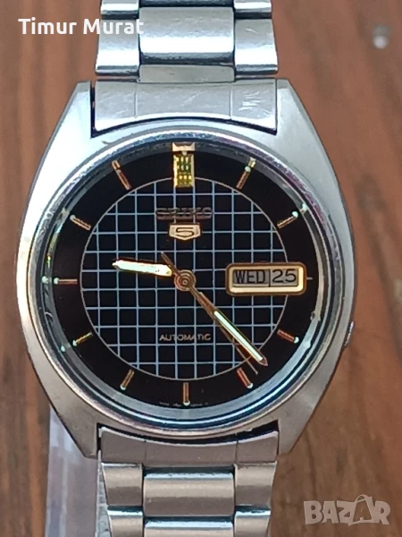 предлагам мъжки часовник Seiko 5 avtomatik оригинален и много запазен работи перфектно , снимка 1