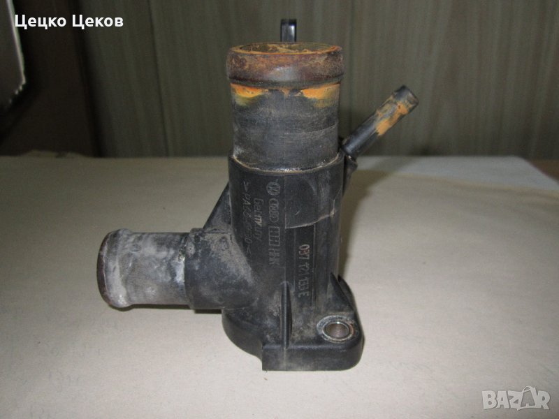 Фланец антифриз, снимка 1