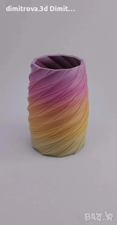 3D органайзер за бюро – уникален дизайн с преливащи цветове, снимка 1