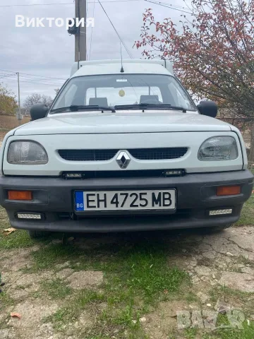 Продавам  пикап, снимка 13 - Автомобили и джипове - 56377116