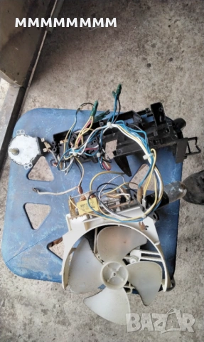 Части от микровълнова MIDEA, снимка 5 - Микровълнови - 54065267