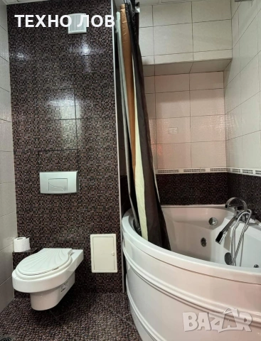 Давам под наем тристаен апартамент 88кв център, снимка 10 - Апартаменти - 53165427