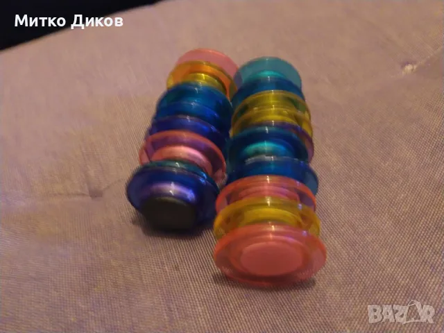 Цветни магнити фи 23мм 19 броя, снимка 2 - Други стоки за дома - 49304886