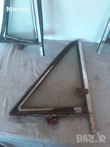 Предни странични триъглни стъкла за ГАЗ Волга ВАЗ или УАЗ, снимка 8 - Части - 49081659