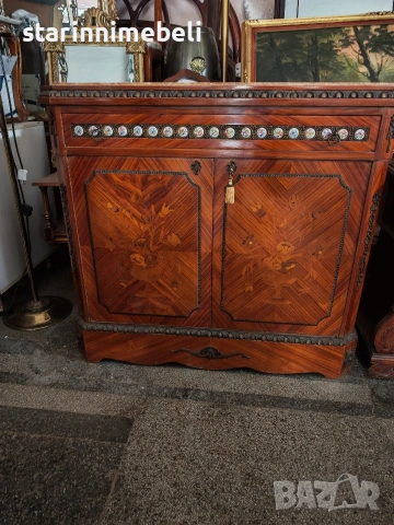 Антикварен бар шкаф , снимка 4 - Шкафове - 53219819