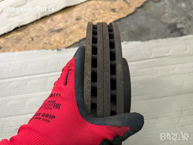 Предни спирачни дискове за Toyota Corolla Verso 2003 г., снимка 6 - Части - 48285429