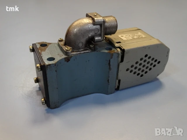 Хидравличен разпределител "Хидравлика" тип 54БПГ 73-11 Hydraulic solenoid valve 220V