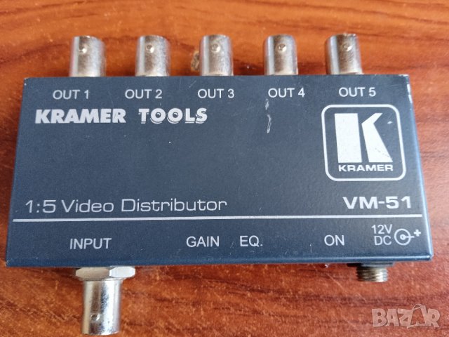 Kramer VM-51 1:5 Composite Video Distribution Amplifier, снимка 6 - Друга електроника - 38103855