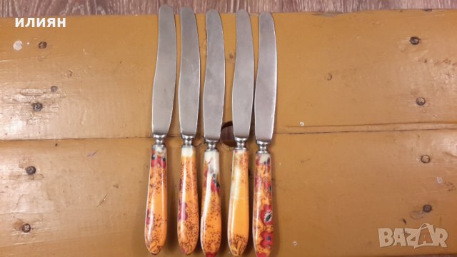 Малки десертни ножчета от олимпиадата във Москва 