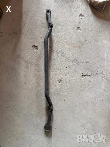 СРЕДНА КОРМИЛНА ЩАНГА ГАЗ 24 ВОЛГА 24-3003010-10 НОВ ОРИГИНАЛЕН