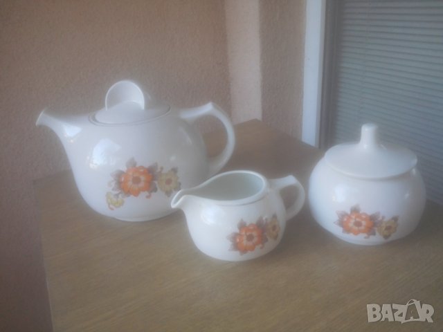 Български порцелан Разград, трио, снимка 2 - Сервизи - 36612943