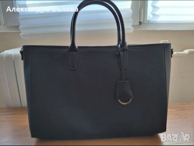 Средно голяма чанта, снимка 2 - Чанти - 49915281