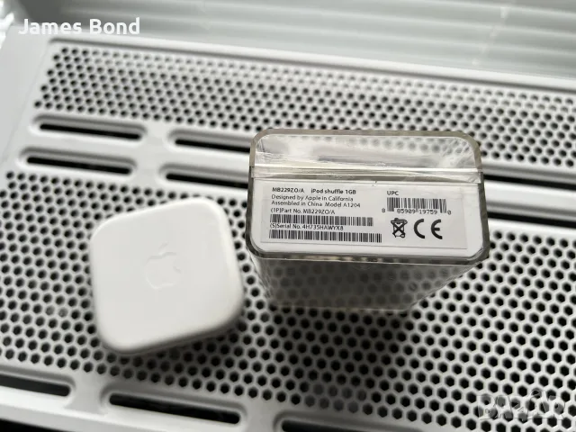 Apple iPod Shuffle (2-ро поколение), снимка 3 - iPod - 56086017