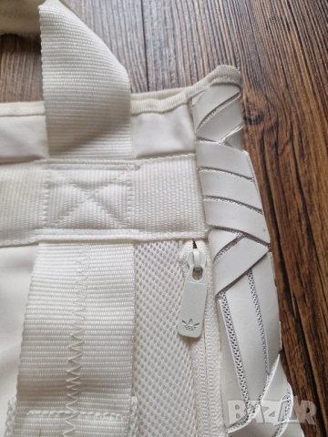 Страхотна дамска чанта раница ADIDAS, лимитиран модел, среден размер , снимка 5 - Раници - 52520837