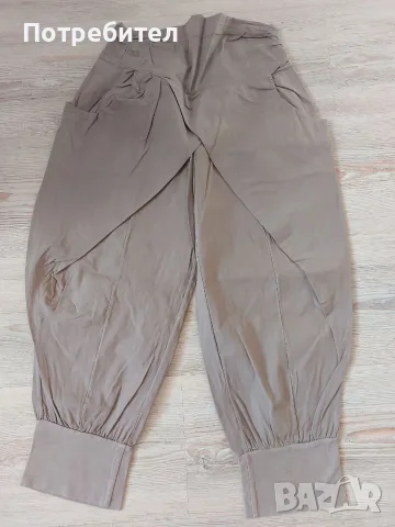 Дамски дънки и панталони от XS до L, снимка 14 - Дънки - 36806932