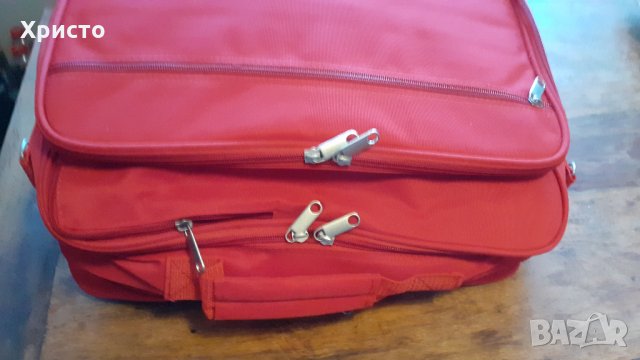сак чанта червена с презрамка, стабилна и надеждна, снимка 2 - Сакове - 33782666
