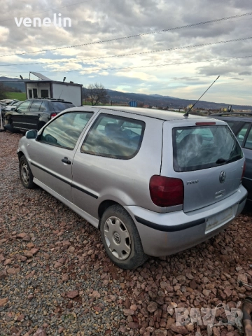 Фолксваген Поло 1.0 50к.с на Части, снимка 2 - Автомобили и джипове - 52899226