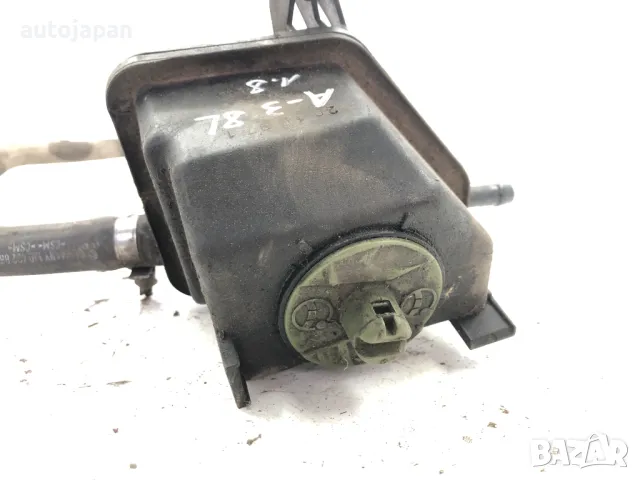 Казанче хидравлична течност Audi A3 8l Ауди А3 8л , снимка 2 - Части - 49297930