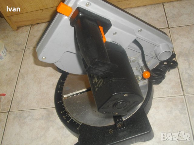 1050 Вата-ф210мм-Немска Пендула-Повдигащ/Потапящ Циркуляр-Почти Нов-ОТЛИЧЕН-KING CRAFT KGS1050, снимка 14 - Други инструменти - 37058032