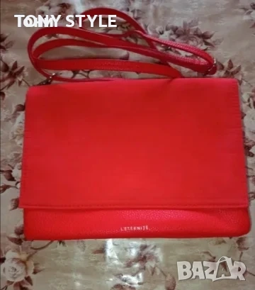 H&M Нова Кожена Дамска Чанта, снимка 4 - Чанти - 51696877