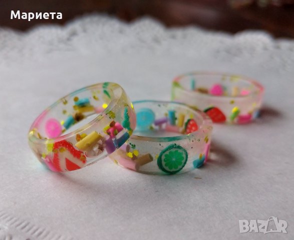 Цветен пръстен с плодчета и пръчици Сладък пръстен Пръстен от смола Ръчна Изработка , снимка 5 - Пръстени - 31575049