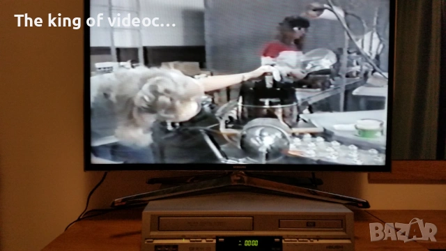 Видеокасета  RAINBOW ( документален ) БГ ДУБЛАЖ VHS, снимка 2 - Други жанрове - 53179176