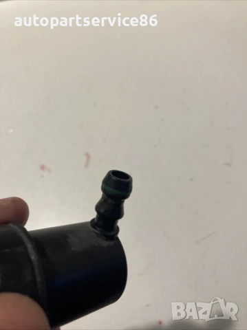 Помпа за миене на фарове предна дясна RHD за Mercedes Clk W209 (2005), снимка 3 - Части - 53974315