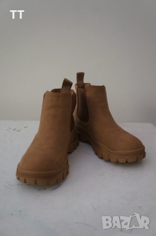 Три различни модела боти 33/34 номер, 21см стелка, снимка 5 - Детски боти и ботуши - 54135482
