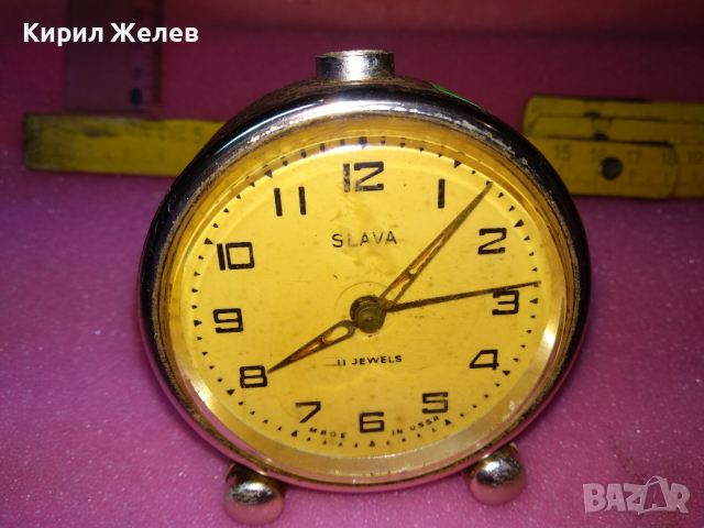 SLAVA MADE in USSR Стар КОЛЕКЦИОНЕРСКИ РУСКИ БУДИЛНИК МЕХАНИЧЕН НАСТОЛЕН ЧАСОВНИК СЛАВА СССР 43502, снимка 7 - Антикварни и старинни предмети - 44536230