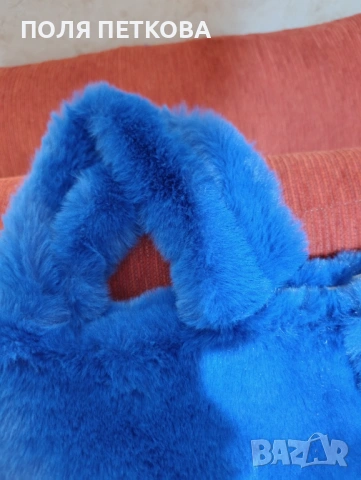 Синя пухкава чанта, снимка 4 - Чанти - 53960613