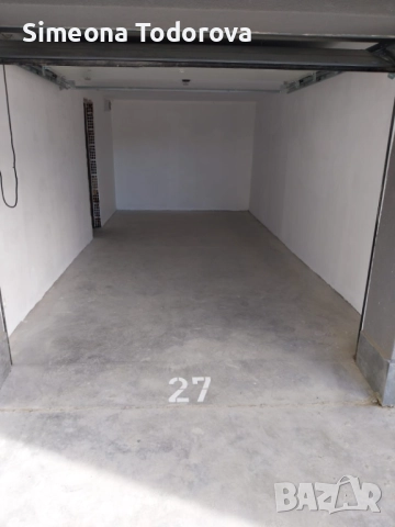 ГАРАЖ, снимка 2 - Гаражи и паркоместа - 52529244