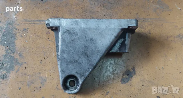 Лапа Двигател Лексус ИС200 N:8282 2.0 Бензин - Тойота , снимка 2 - Части - 47722938