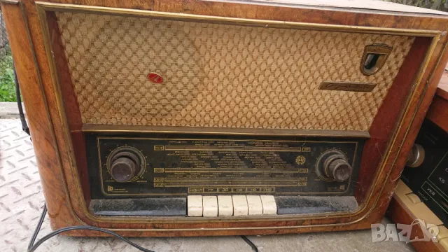 Стари ретро радио апарати, усилвател правен , снимка 2 - Антикварни и старинни предмети - 50074925