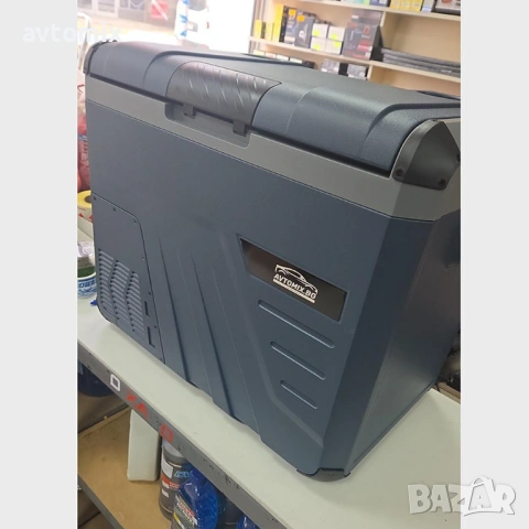 Хладилна чанта/кутия с компресор 12V/24V/220V  35 литра, снимка 2 - Аксесоари и консумативи - 53233100