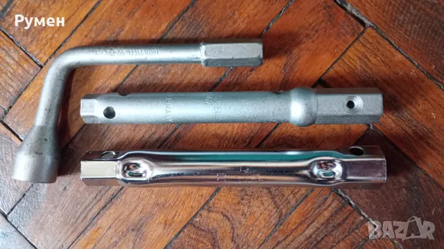 Mercedes-123, снимка 1